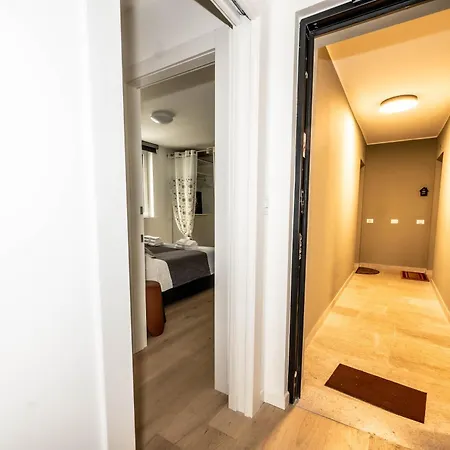 L'angolo D'estella Apartment Trieste